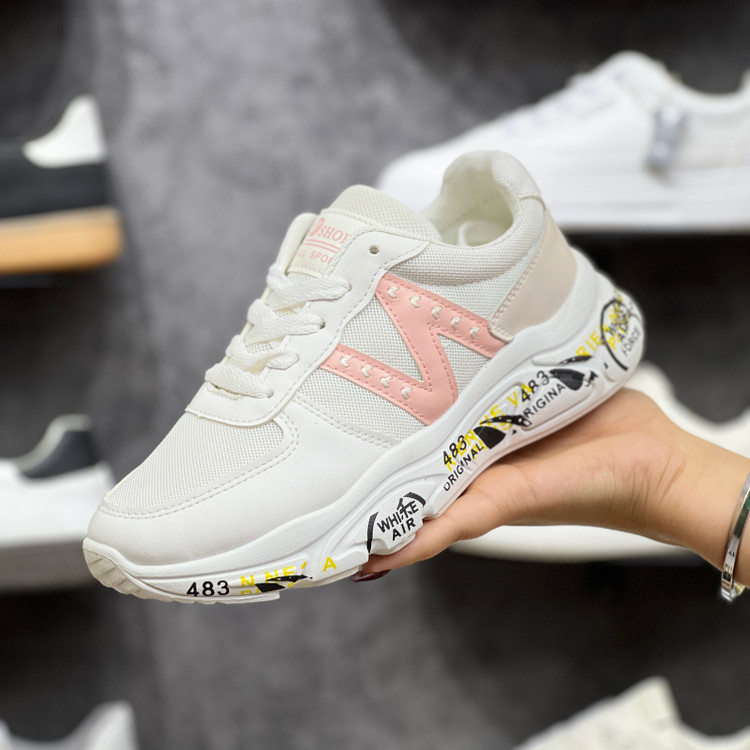 کتونی وارداتی New Balance زنانه سفید - تصویر 2