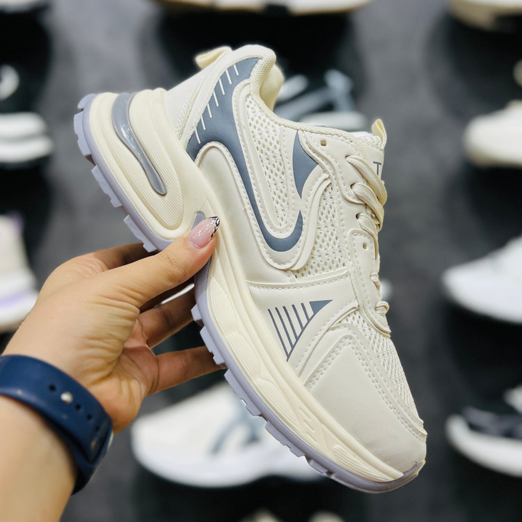 کتونی وارداتی K.Shoes زنانه نقرهای مشکی سفید - تصویر 7