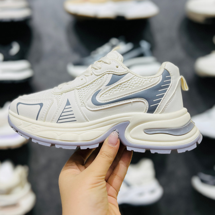 کتونی وارداتی K.Shoes زنانه نقرهای مشکی سفید - تصویر 9
