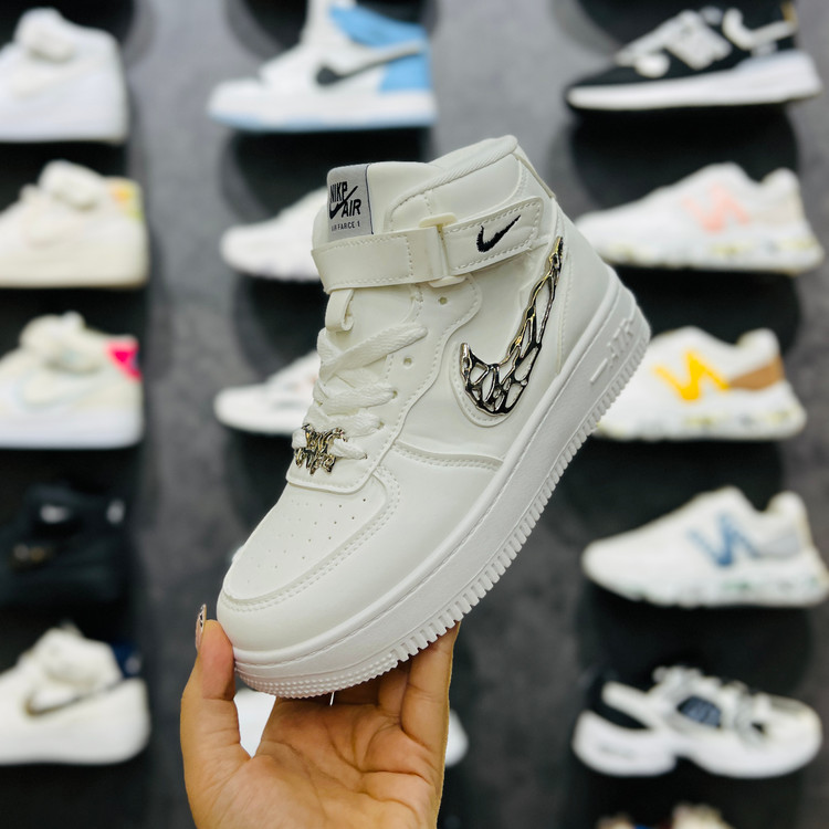 کتونی زنانه K.Shoes مدل Jordan ساقدار نایکی فلزی رنگ سفید