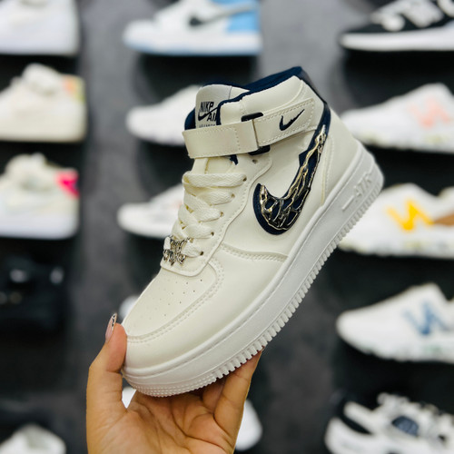 کتونی زنانه K.Shoes مدل Jordan ساقدار نایکی فلزی رنگ سورمه ای