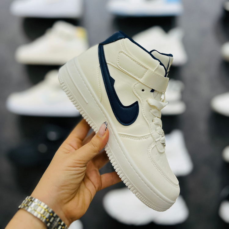 کتونی زنانه K.Shoes مدل Jordan ساقدار نایکی فلزی رنگ سورمه ای